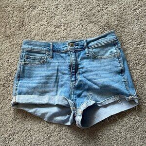 Hollister California Light Wash Denim Shorts | Size 5 W 27